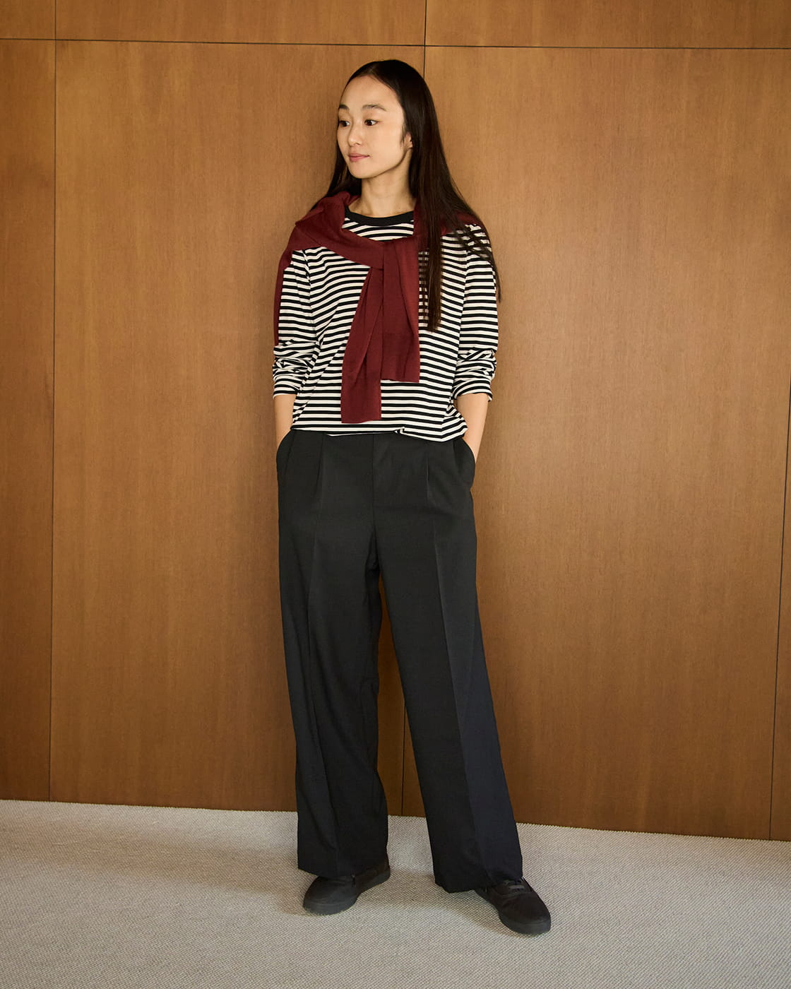 婦人　天竺編みクルーネック長袖Ｔシャツの着用イメージ1