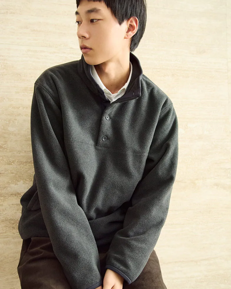 紳士　撥水ナイロンポケッタブルウィンドブレーカーの着用イメージ2